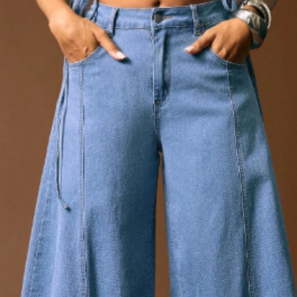 NEW Blue light wash balloon baggy jeans - Picture 3 of 4